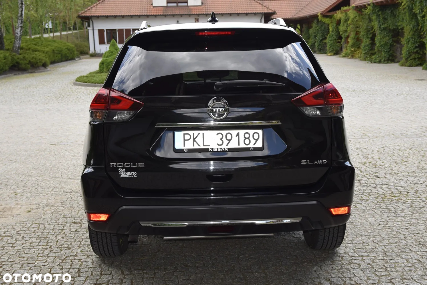 Nissan Rogue - 17