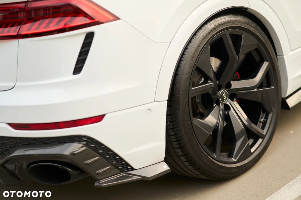 Audi RS Q8 - 7