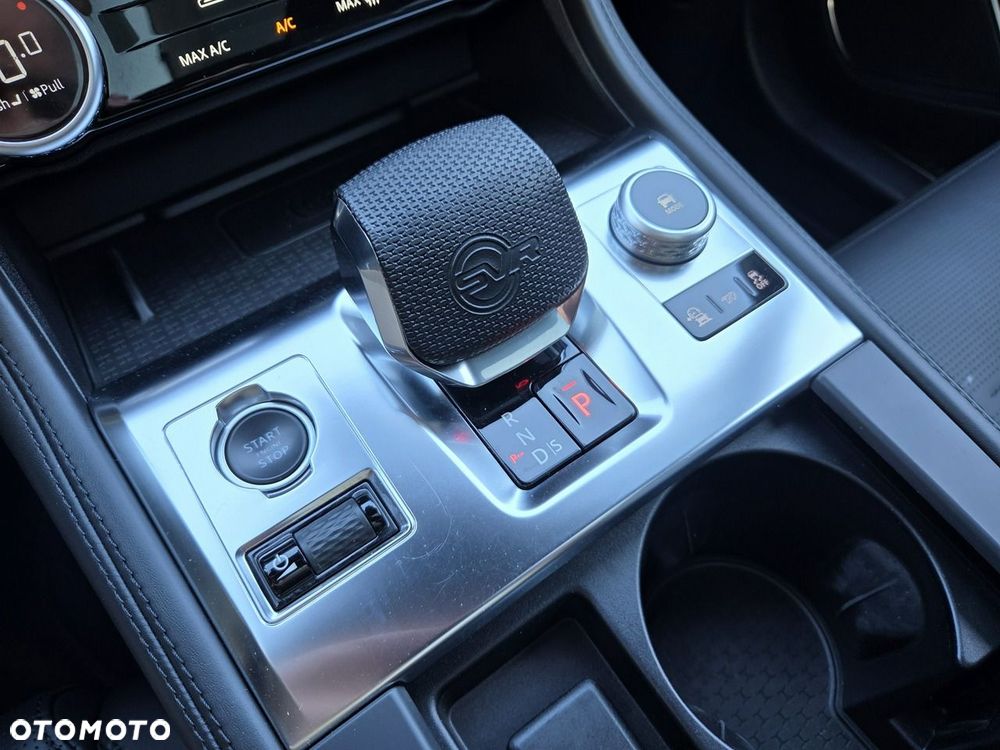 Jaguar F-Pace 5.0 V8 S/C AWD SVR - 30