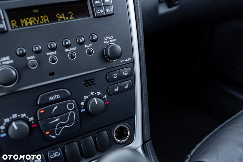 Volvo XC 70 D5 AWD Summum - 32