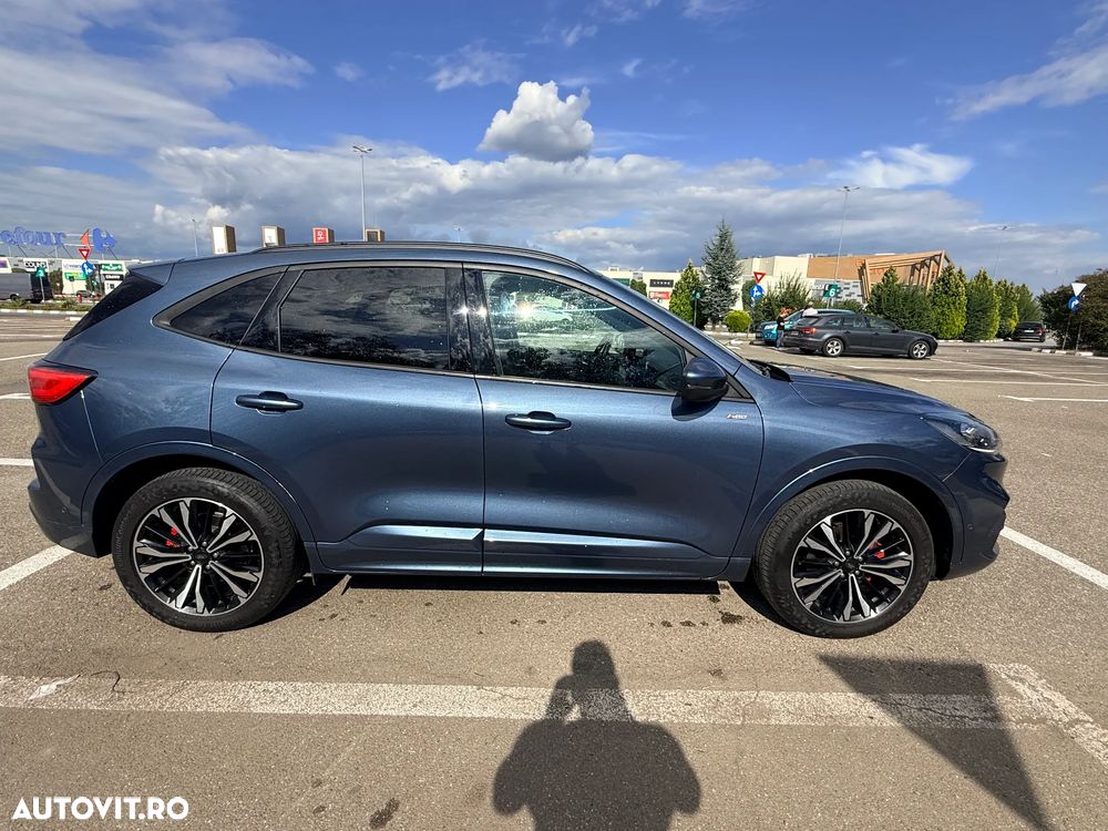 Ford Kuga 2022 photo 4