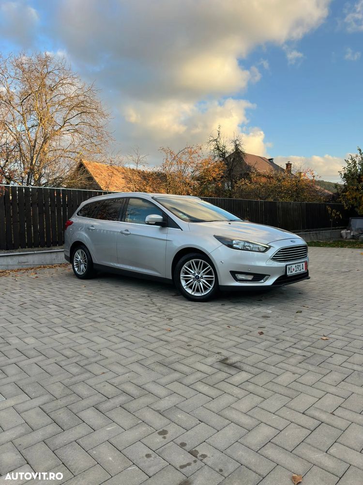 Ford Focus 1.5 EcoBlue Start-Stopp-System TITANIUM - 10