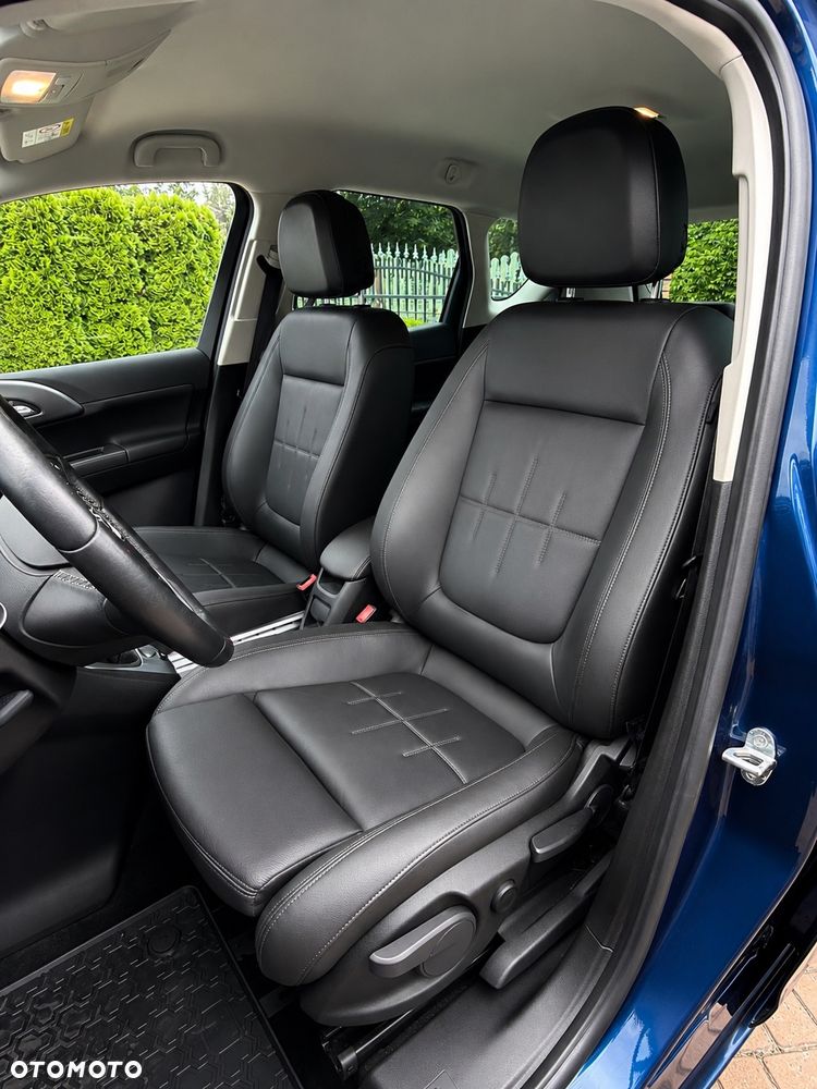 Opel Meriva 1.4 T Cosmo - 14