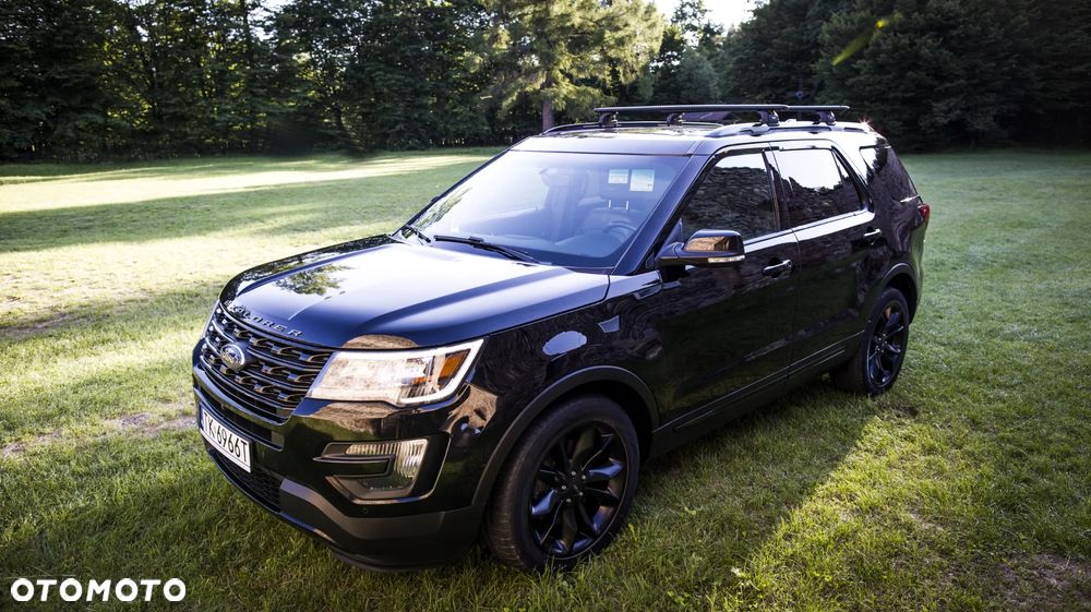Ford Explorer - 10