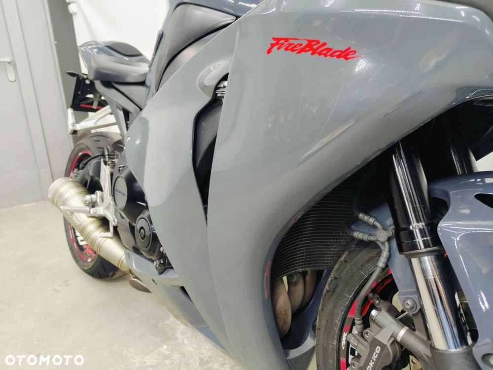 Honda CBR - 5