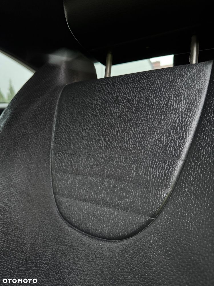 Ford Focus 2.5 ST - 19