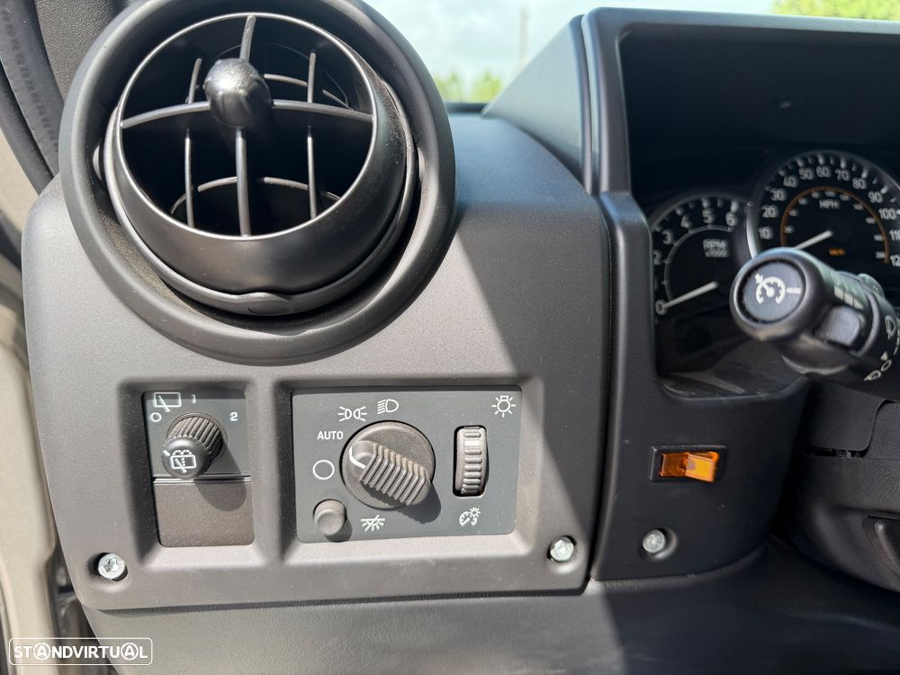 Hummer H2 6.0 SUT - 34