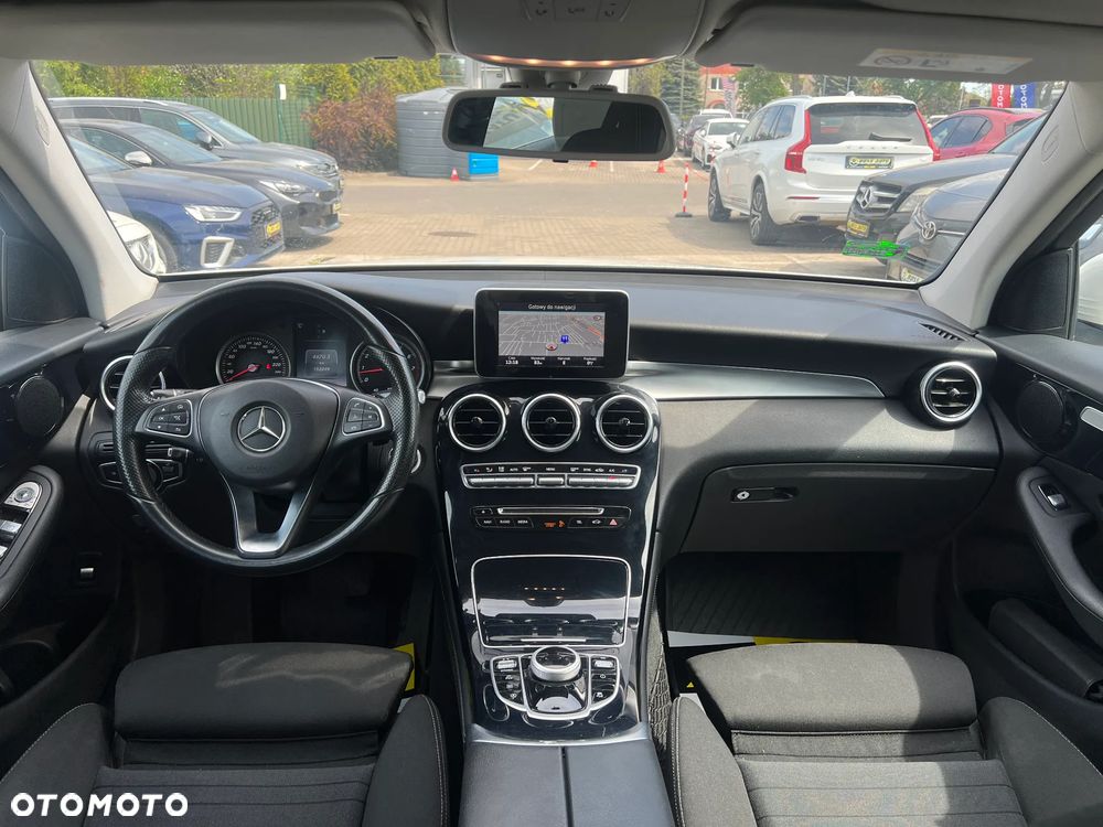 Mercedes-Benz GLC 250 4Matic 9G-TRONIC - 19