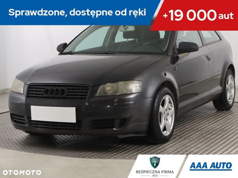 Audi A3 Sportback - 1