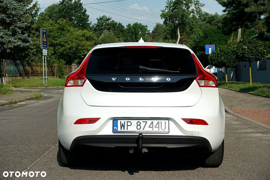 Volvo V40 D2 Summum - 17