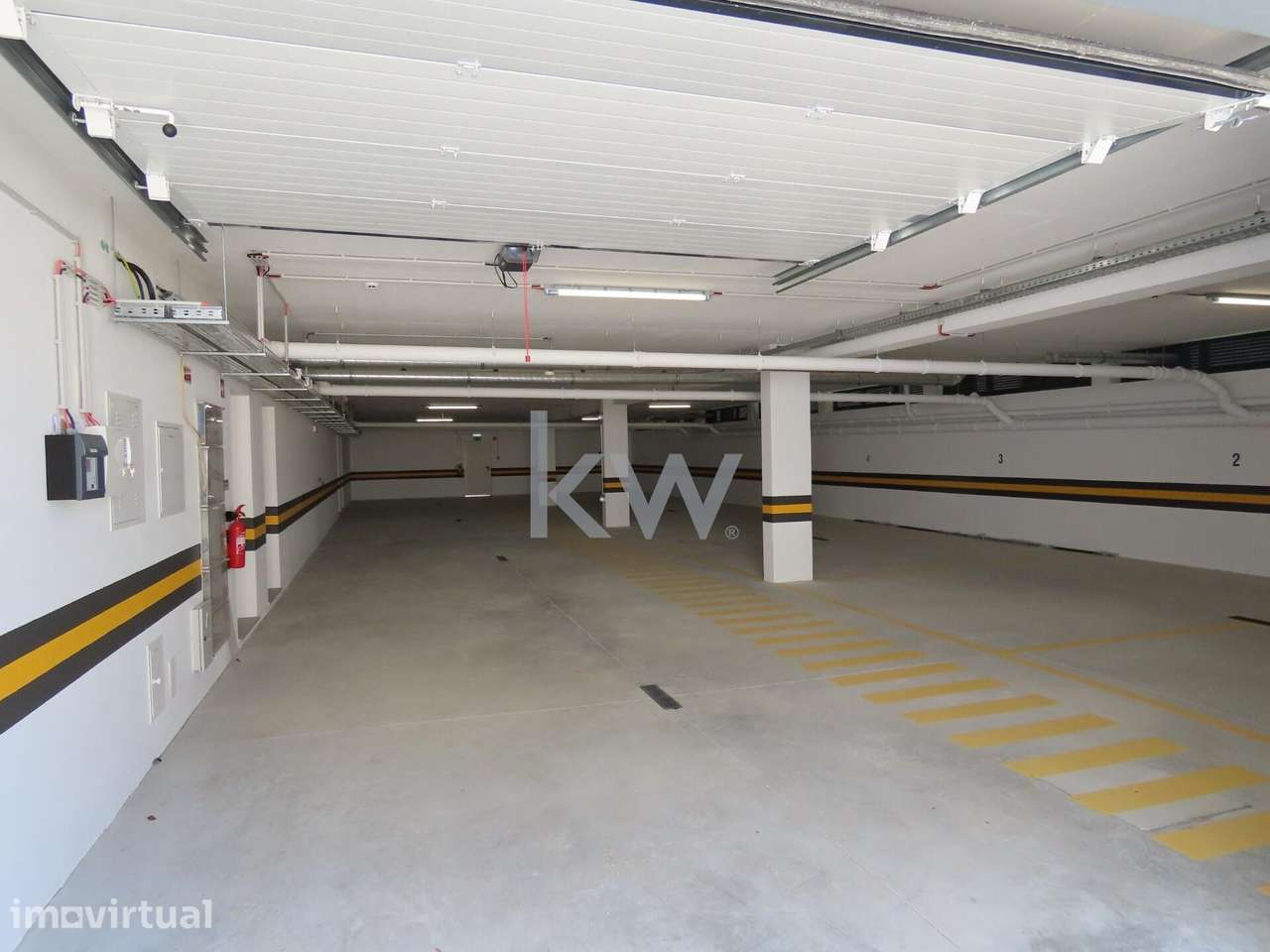 Moradia T4 de luxo em condomínio fechado em Leiria - Grande imagem: 5/23