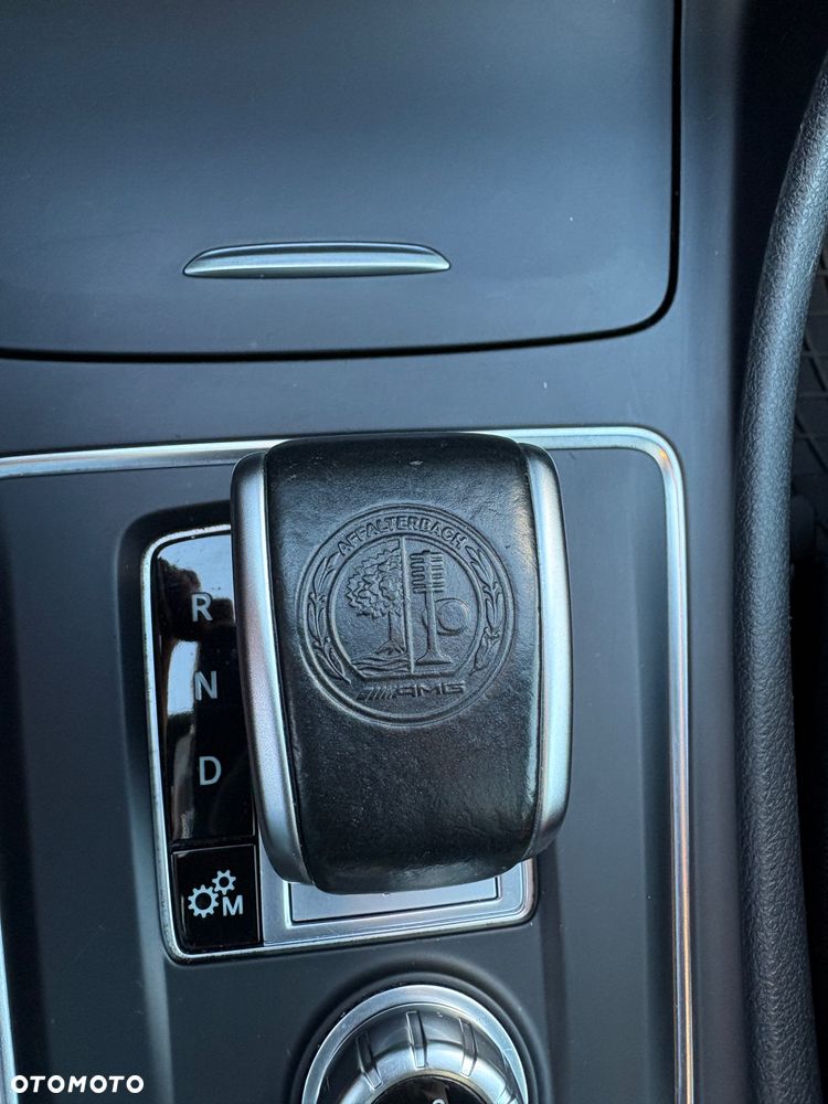 Mercedes-Benz GLA AMG 45 4Matic AMG Speedshift 7G-DCT AMG Night Edition - 12