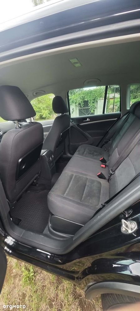 Volkswagen Tiguan - 10