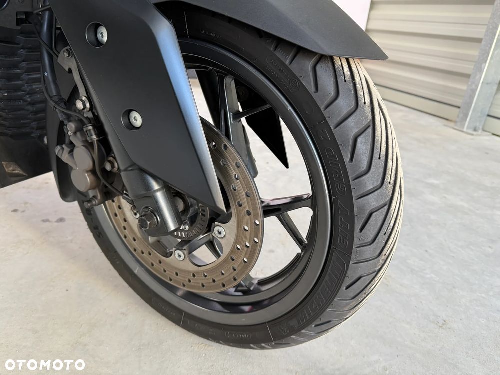 Yamaha X-max - 2