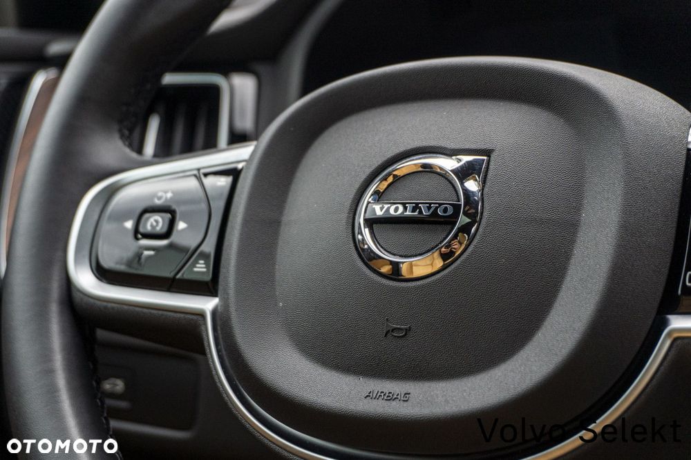 Volvo XC 60 - 23