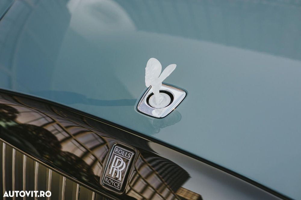 Rolls-Royce Spectre - 34