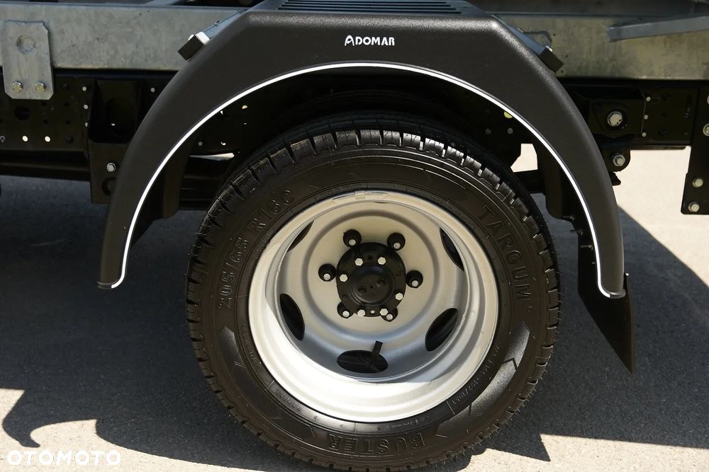 Mitsubishi FUSO=3C15=WYWROTKA=4.15M=8EP - 30