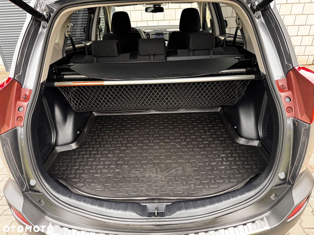 Toyota RAV4 2.0 Premium - 19