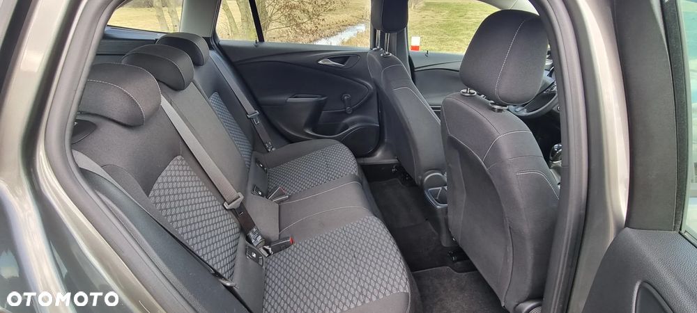 Opel Astra 1.6 D (CDTI) Edition - 8