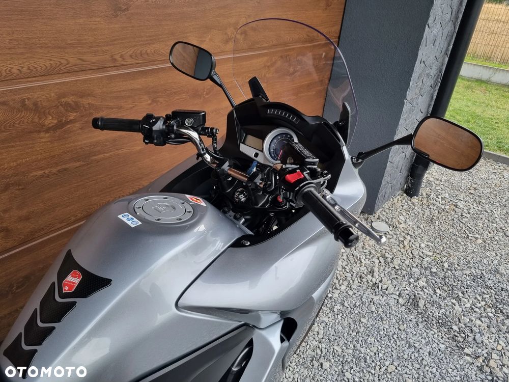 Honda CBF - 20