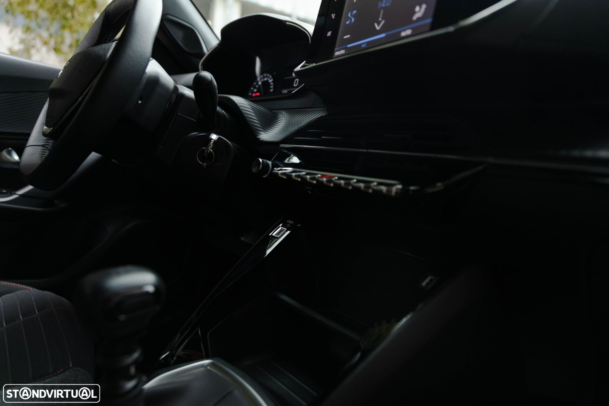 Peugeot 2008 1.2 PureTech Active Pack - 23