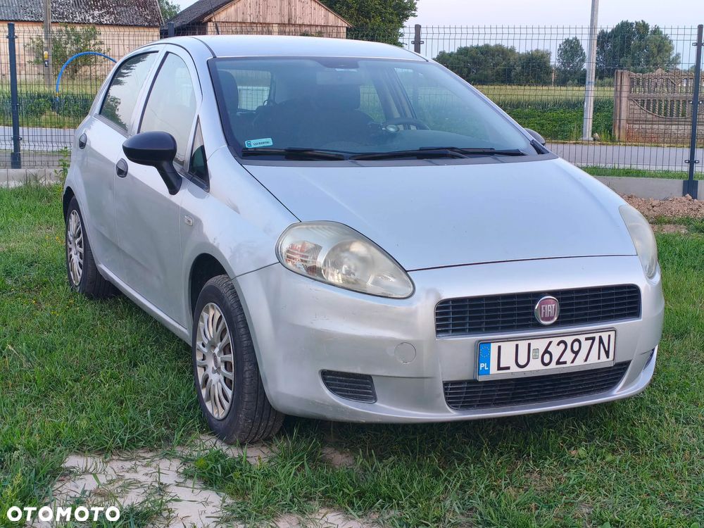 Fiat Grande Punto - 4