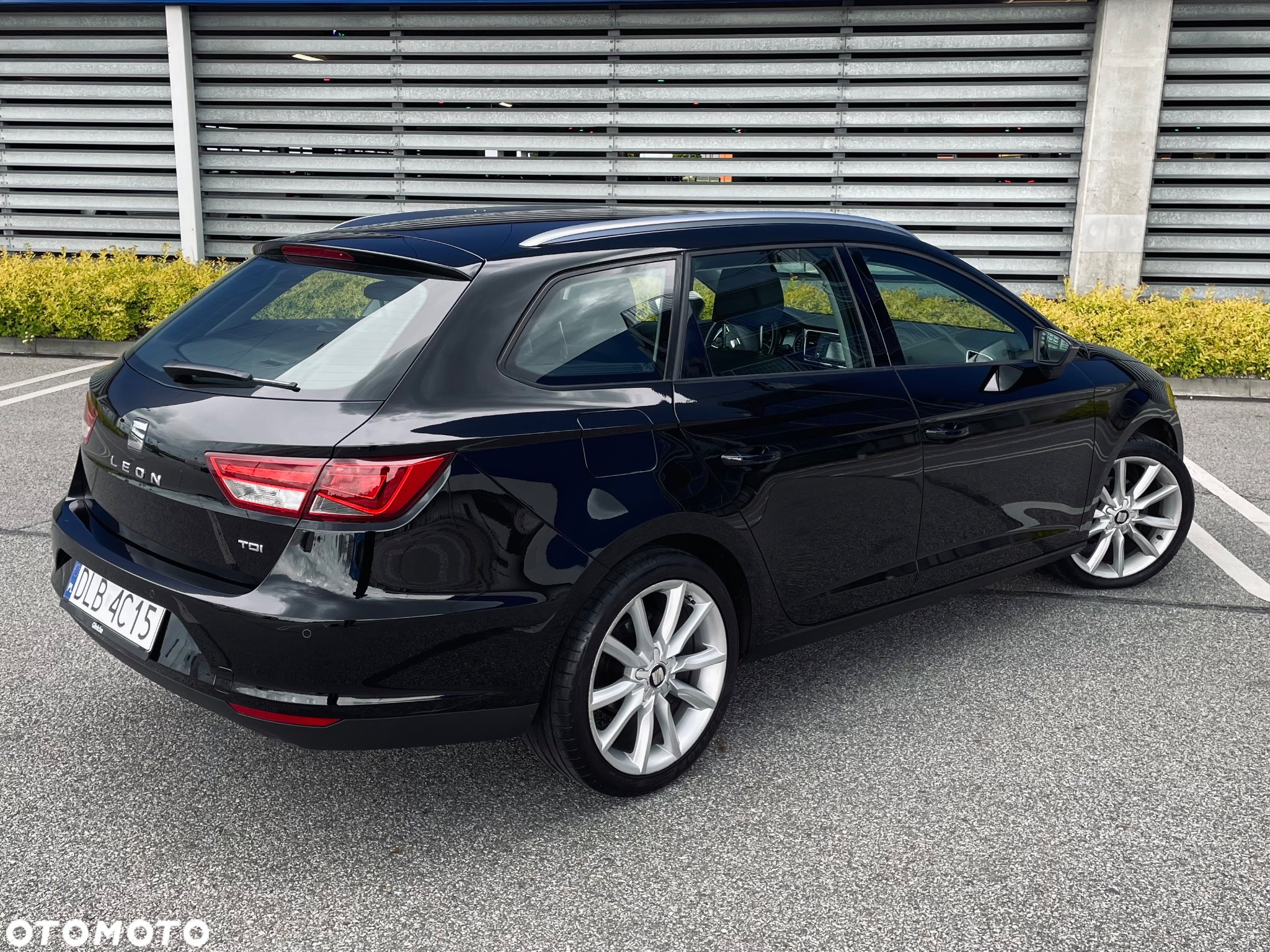 Seat Leon 1.6 TDI Style - 8