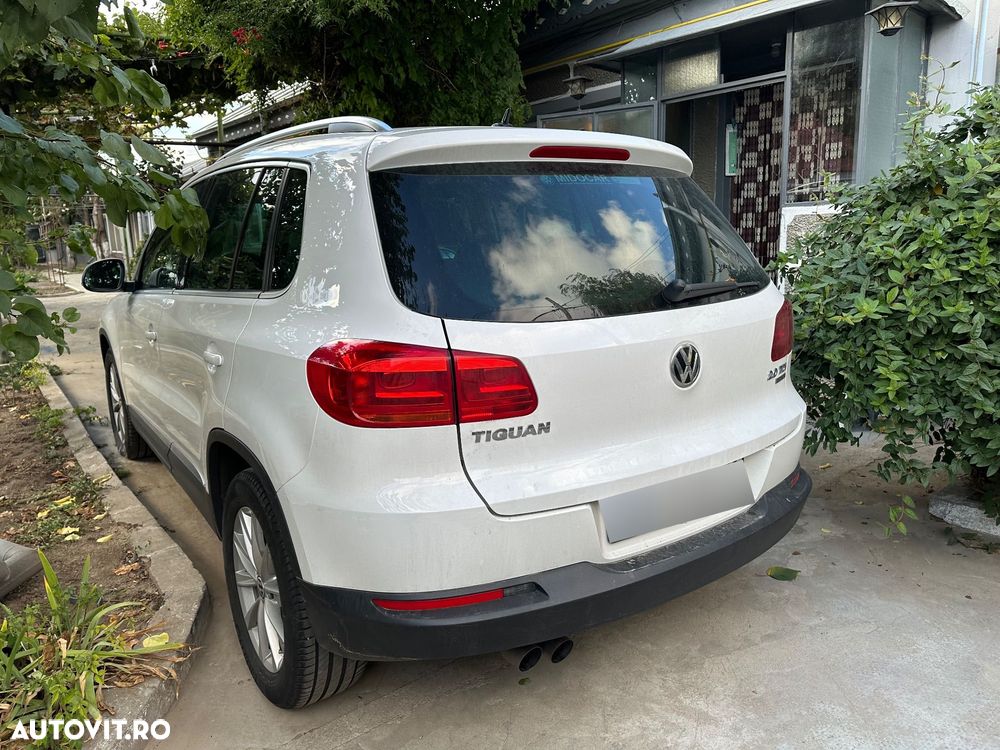 Volkswagen Tiguan - 9