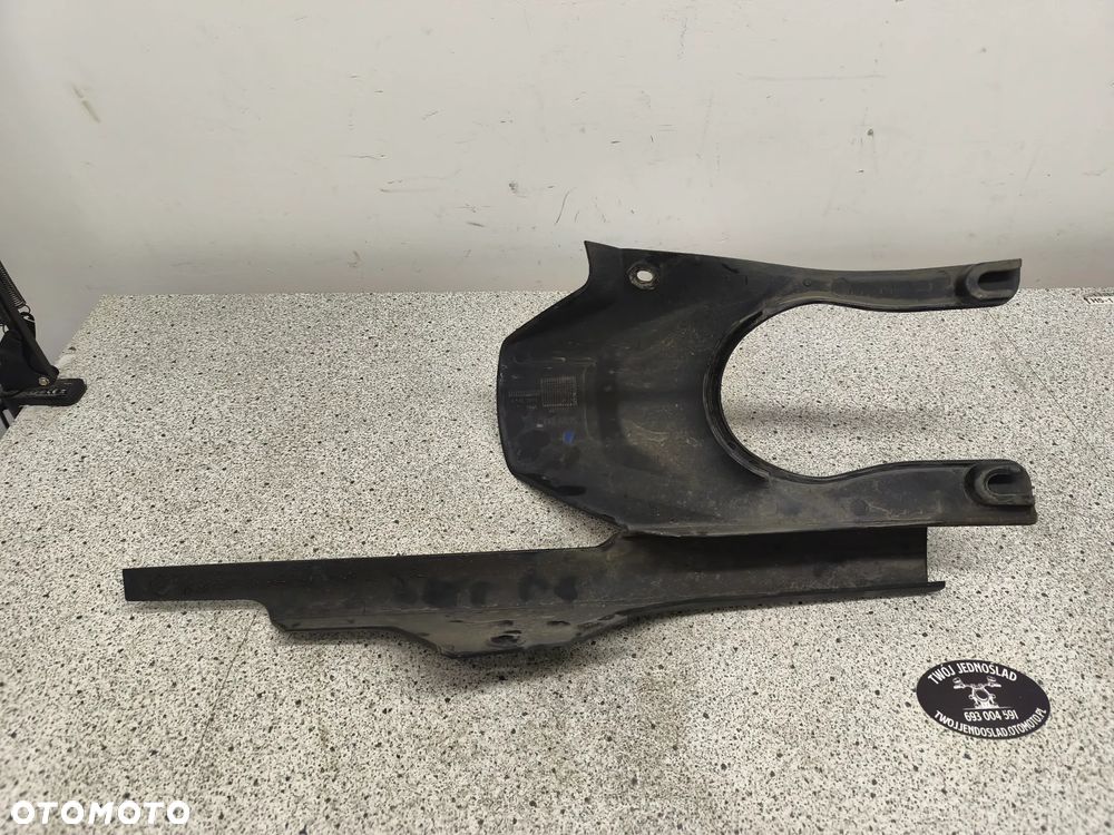 Błotnik tył, tylny, osłona łańcucha Triumph Trident 660 2022 - 9