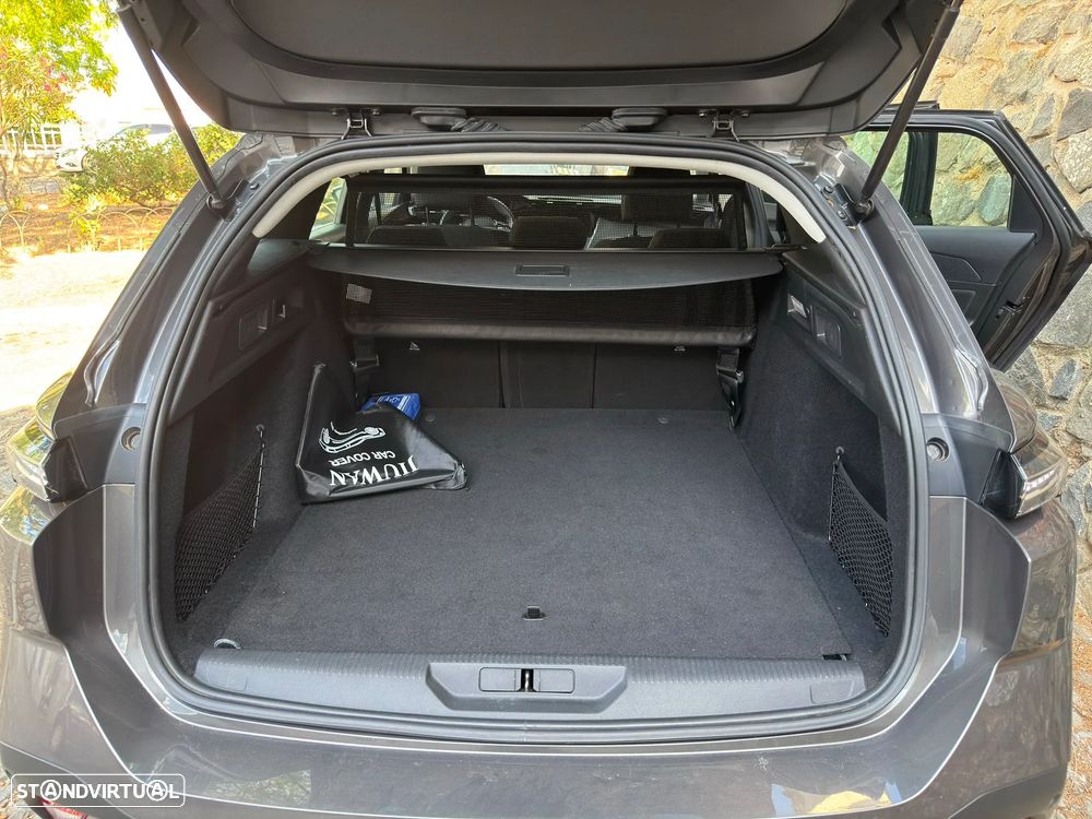 Peugeot 308 SW - 16