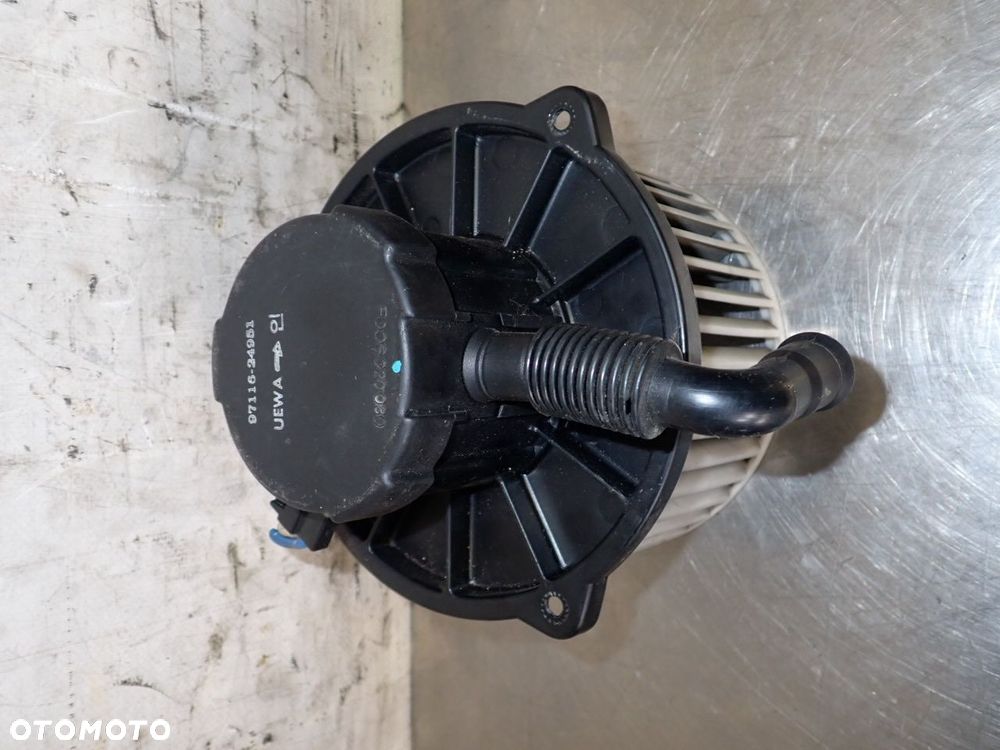 WENTYLATOR NAWIEWU HYUNDAI COUPE I LIFT 1.6 97116-24951 - 2