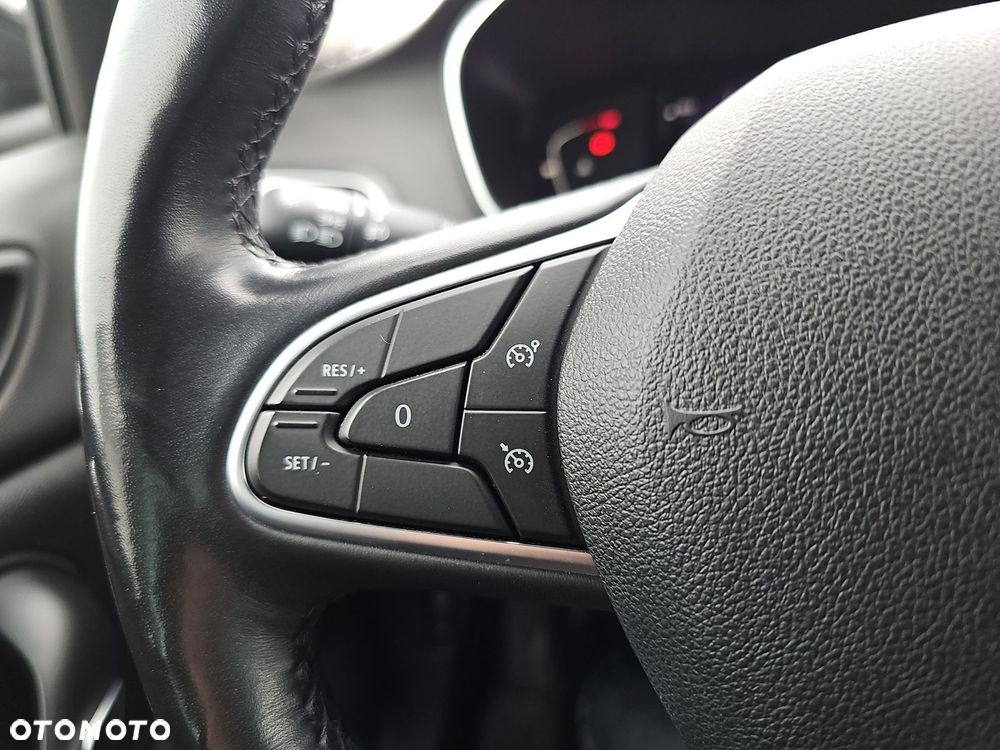 Renault Megane 1.3 TCe FAP Intens EDC - 21