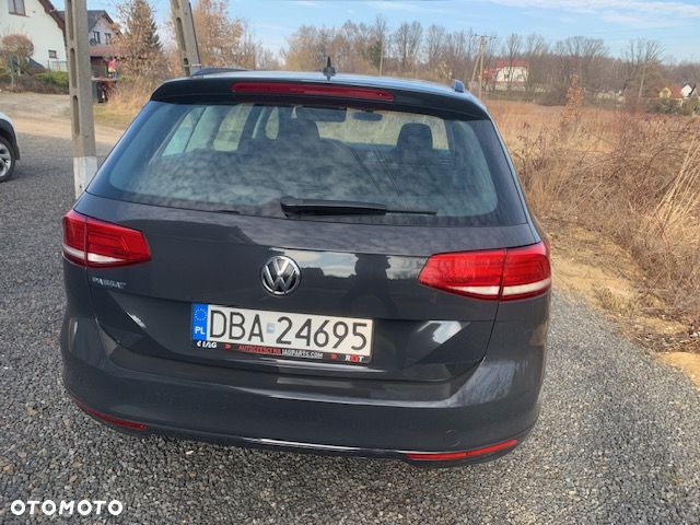 Volkswagen Passat - 6
