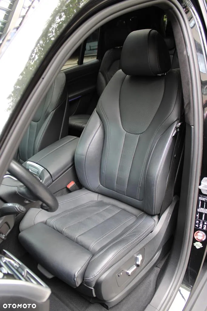 BMW X7 xDrive40d mHEV - 8