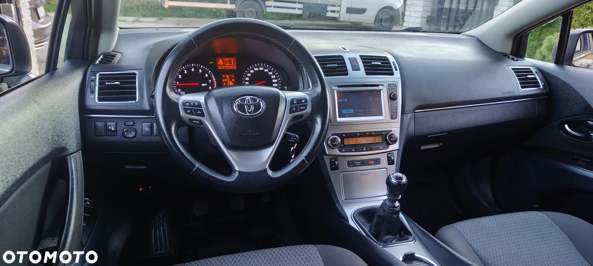 Toyota Avensis 1.8 Executive - 22