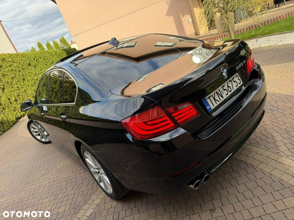 BMW Seria 5 530d - 33