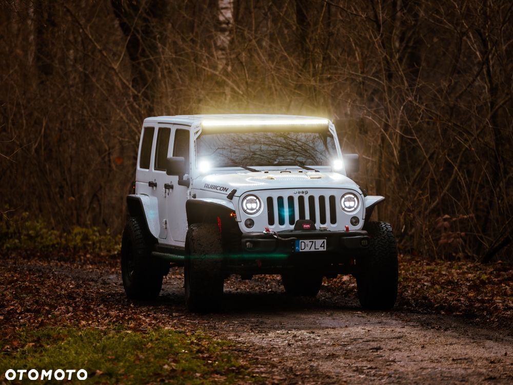 Jeep Wrangler 3.6 Unlim Rubicon - 38