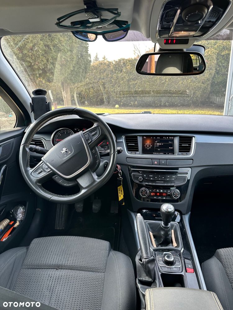 Peugeot 508 HDi FAP 140 Active - 12