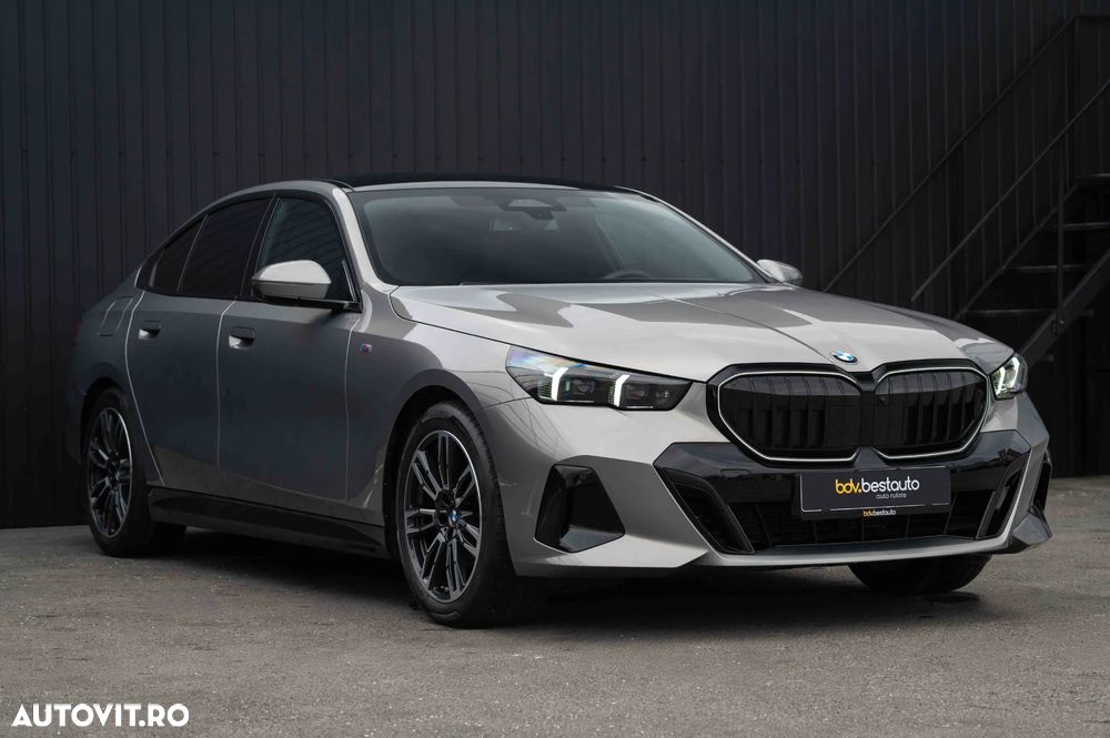 BMW Seria 5 520d xDrive Aut. - 40