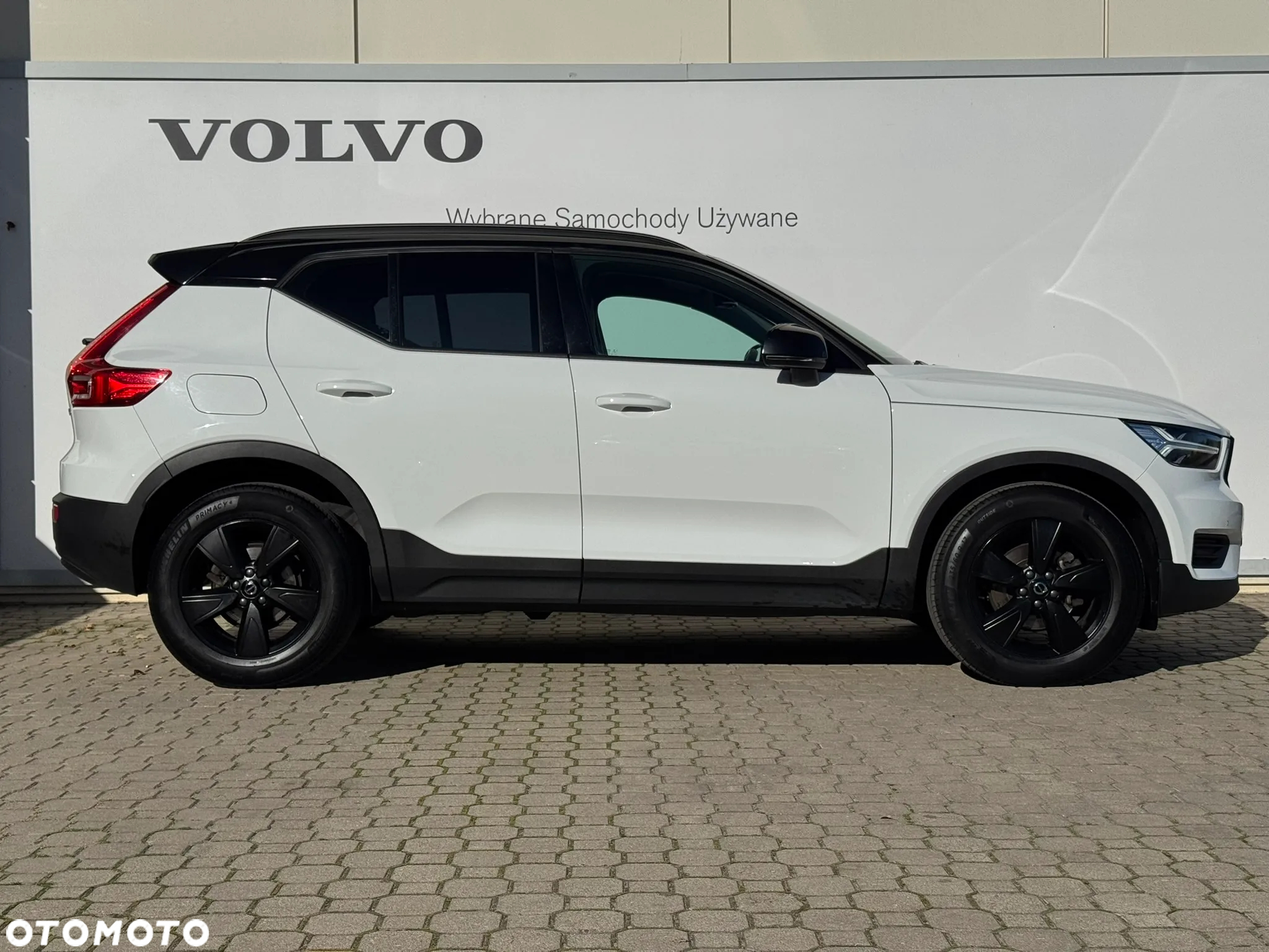 Volvo XC 40 T3 Momentum Core - 2