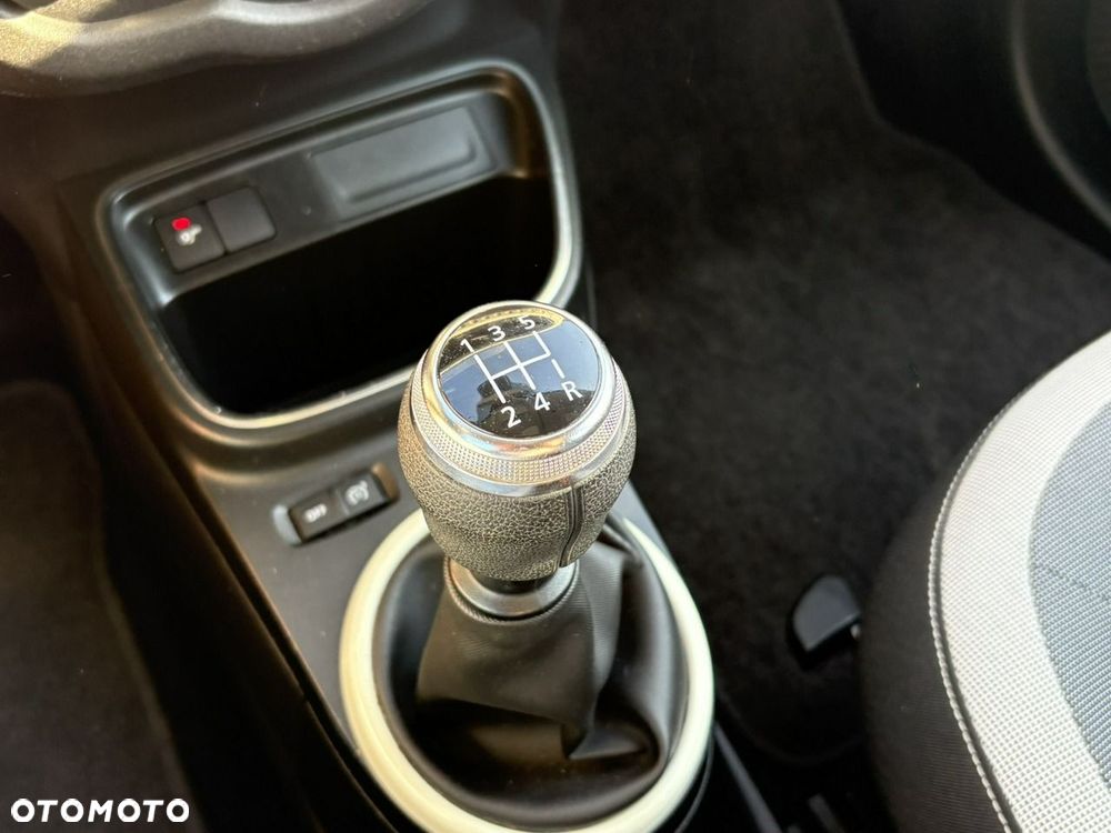 Renault Twingo - 21