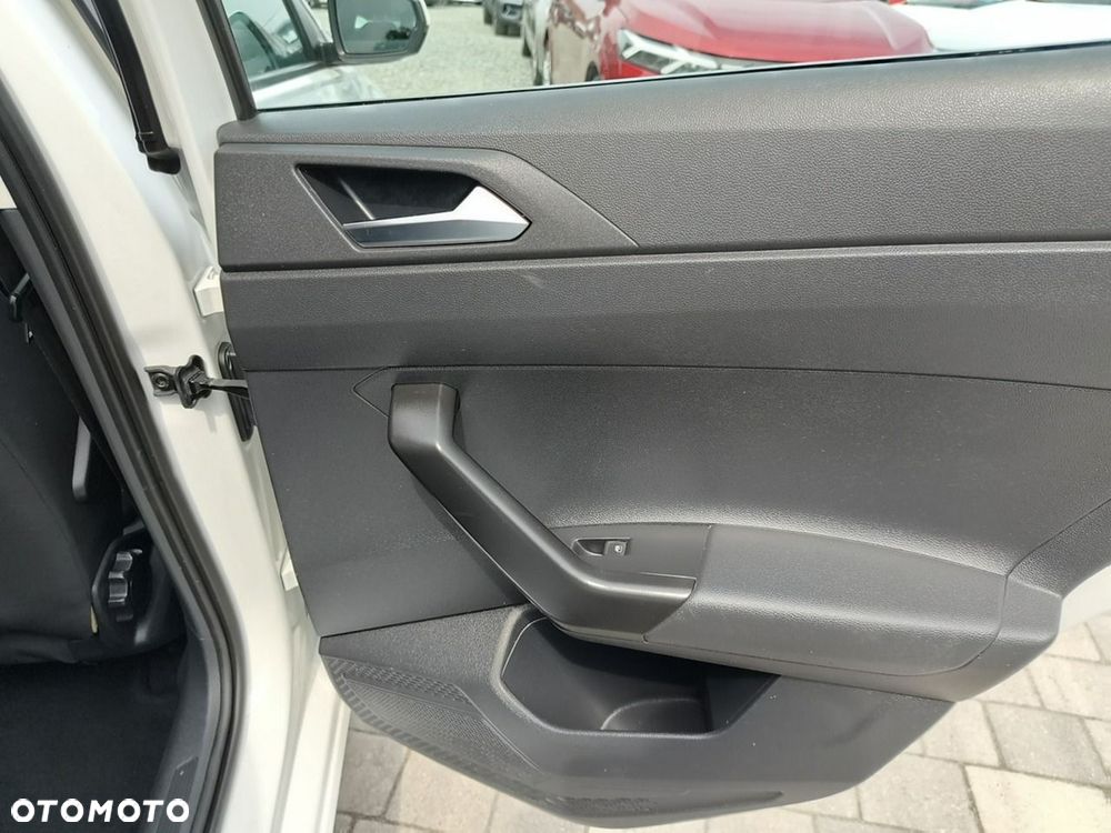 Volkswagen Polo 1.0 TSI Life - 24