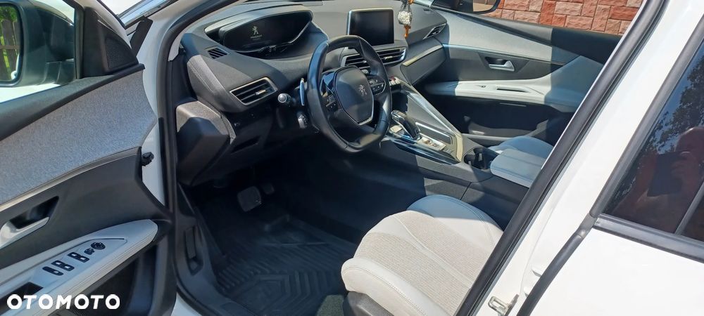 Peugeot 3008 PureTech 130 Stop & Start EAT6 Allure - 6