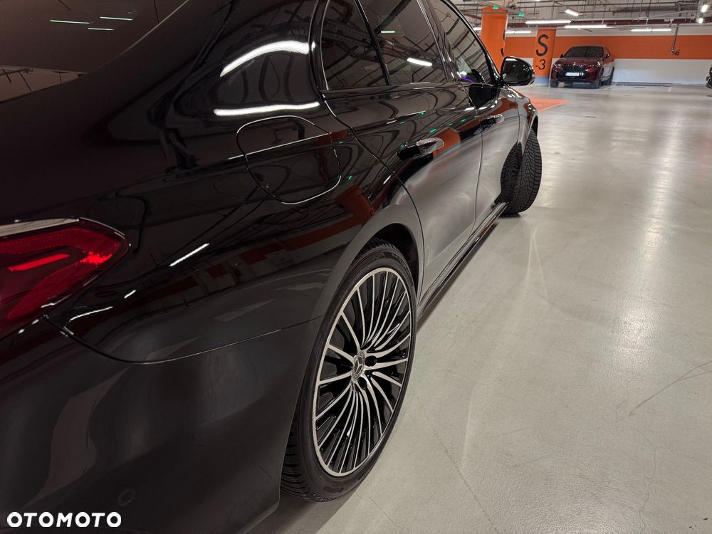 Mercedes-Benz Klasa E 220 d mHEV 4-Matic AMG 9G-Tronic - 10