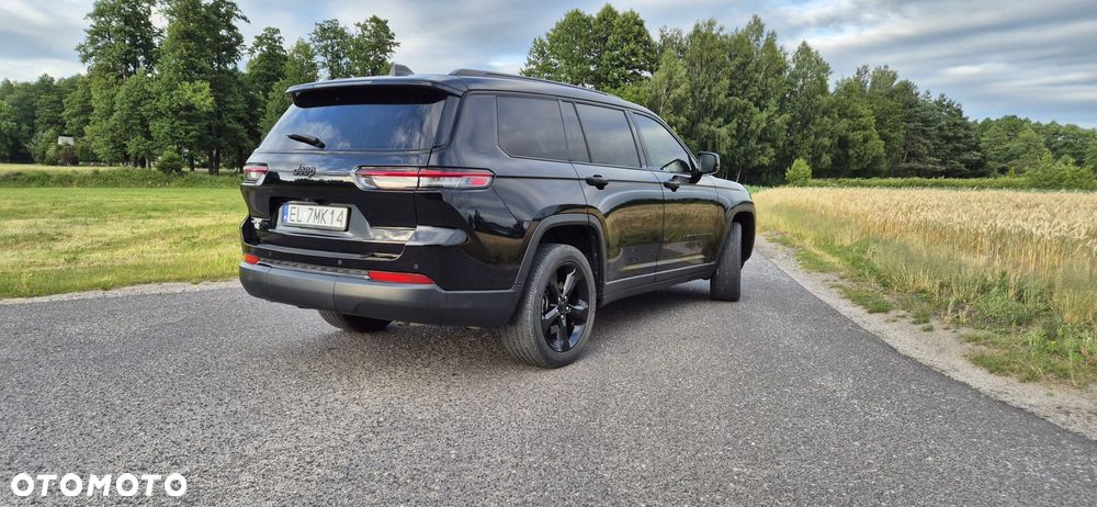 Jeep Grand Cherokee - 18