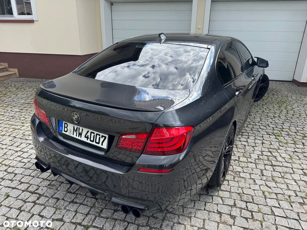 BMW Seria 5 535i - 11