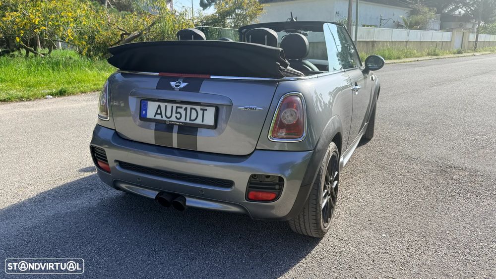 MINI Cabrio John Cooper Works - 7
