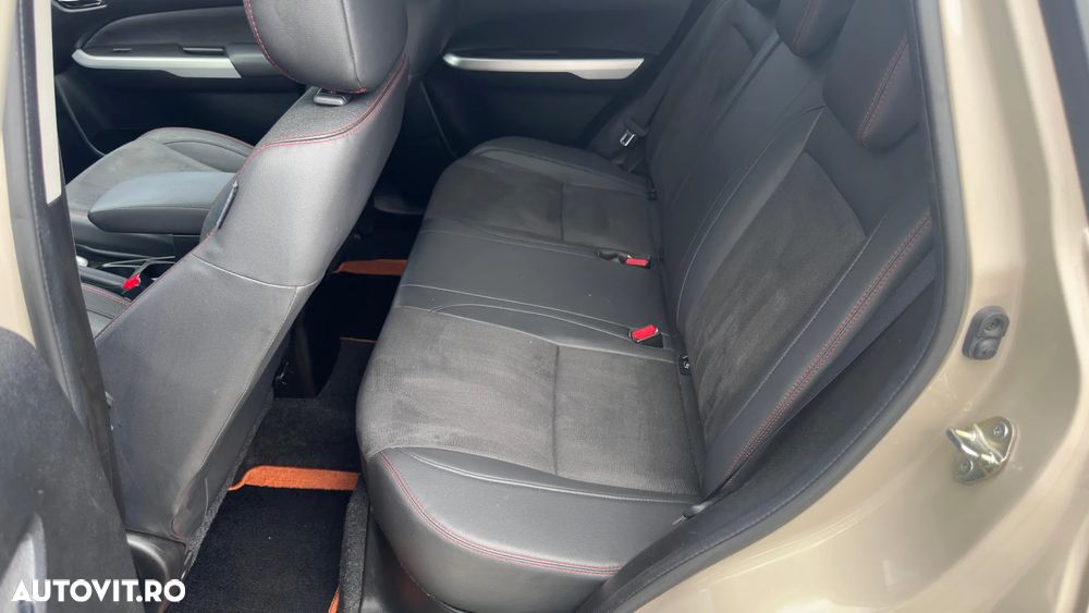 Suzuki Vitara - 24