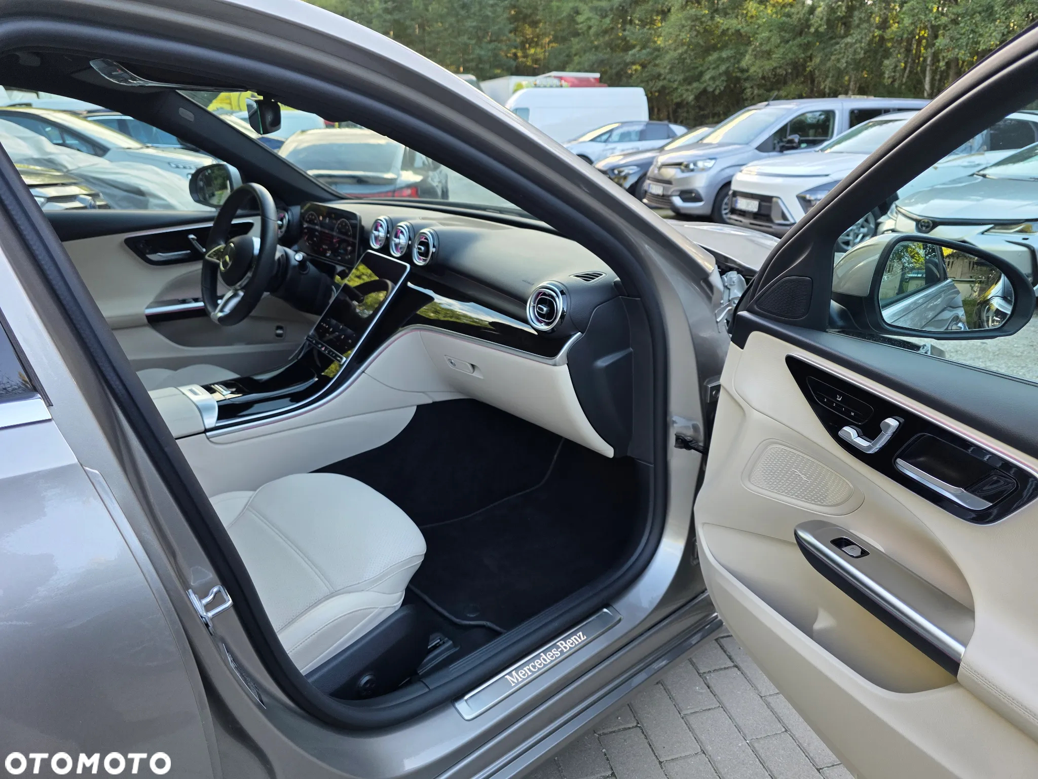 Mercedes-Benz Klasa C 200 4MATIC 9G-TRONIC - 15