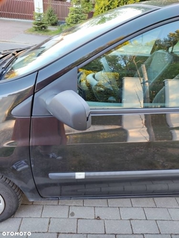 Renault Clio - 16